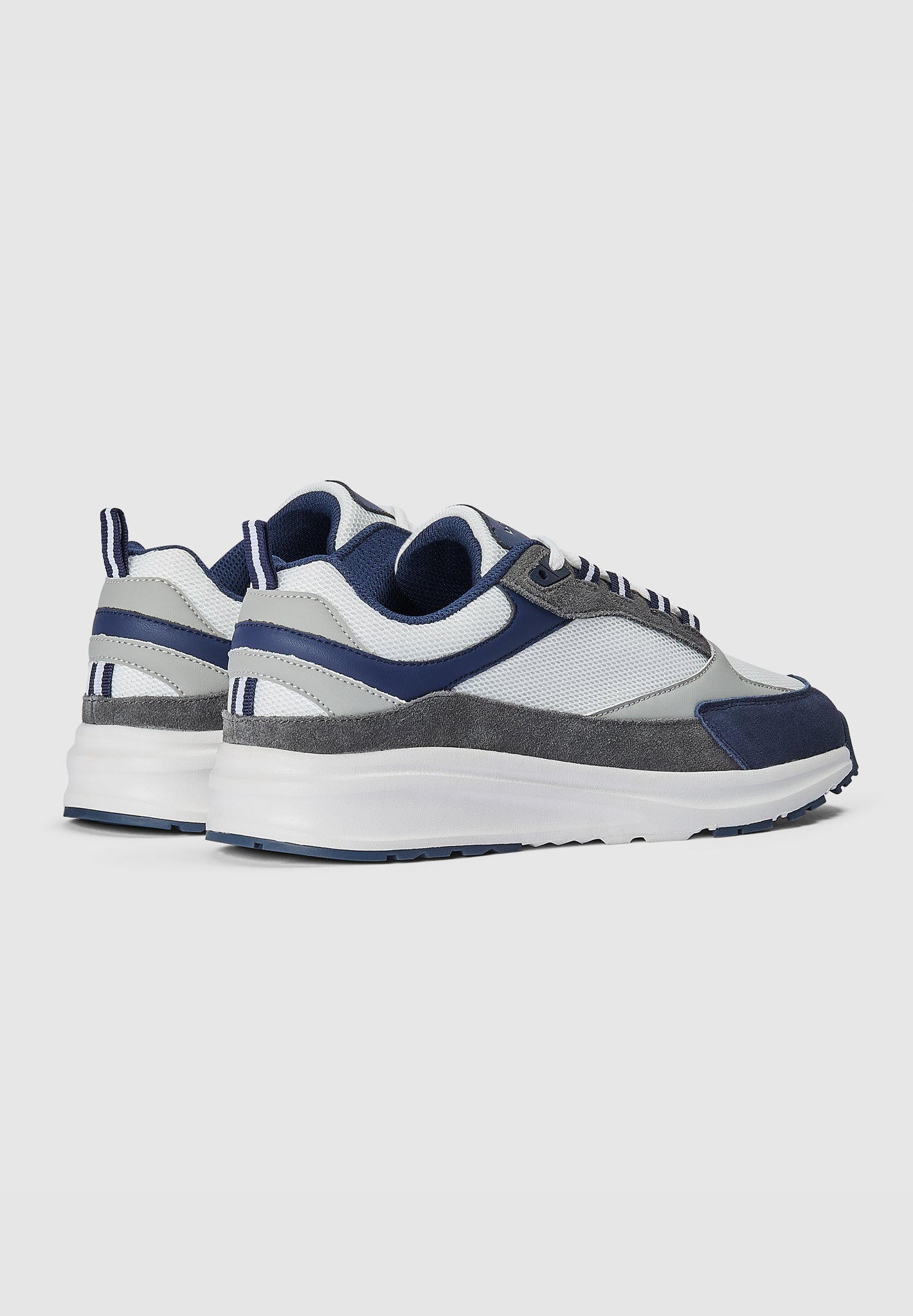 Luciano 001 Runner White/Navy